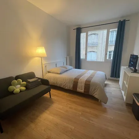 Appartamento Dream Dwell Paris-eiffel Tower Mirabeau Bridge Cozy In The 16th District *